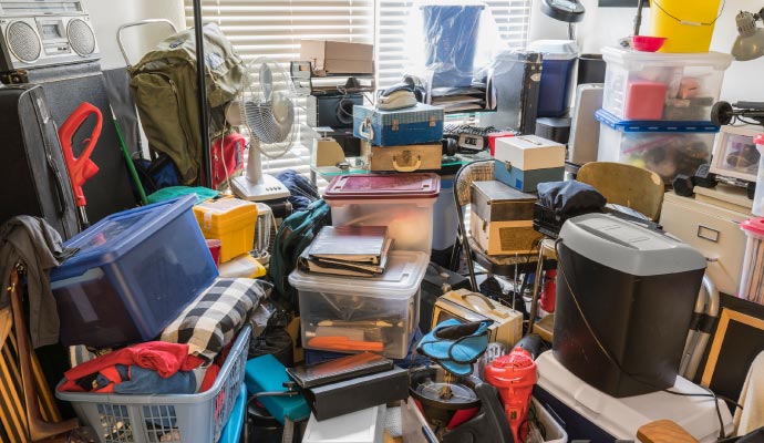 A room filled with various items
