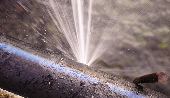 Leaked water pipe Leaked water pipe